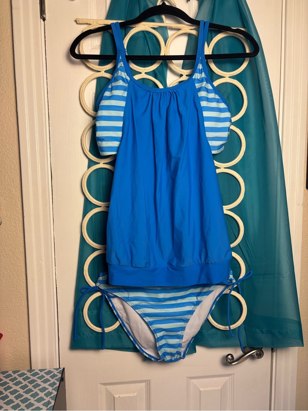 Blue Two-Piece Tankini with Striped Accents NWOT M - Picture 4 of 16